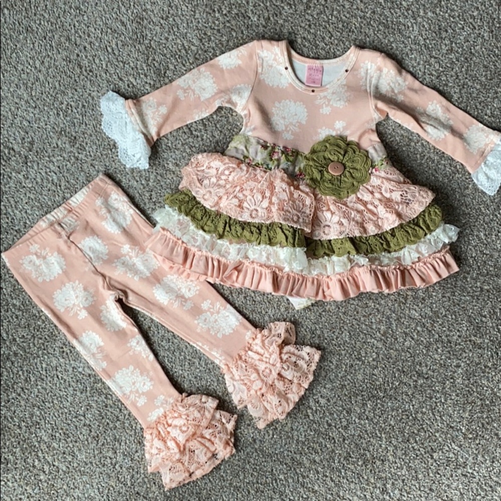 Ruffle set